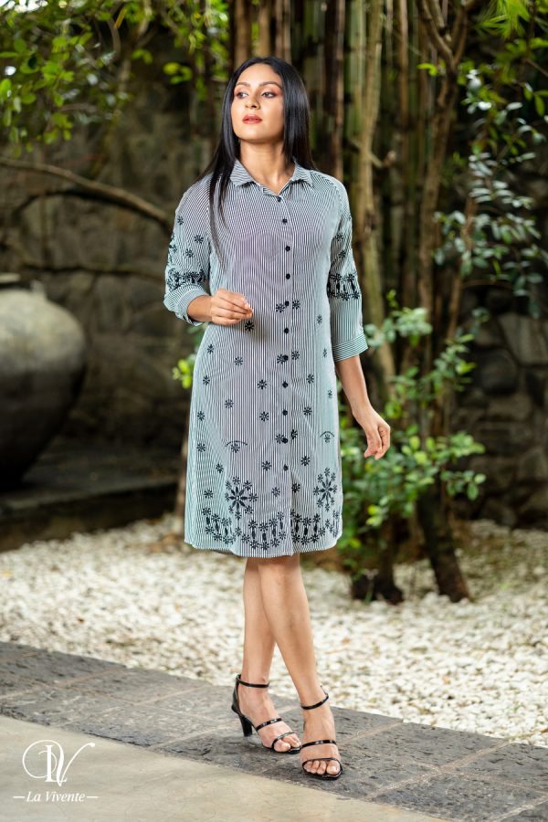 Striped Embroidery Short Dress