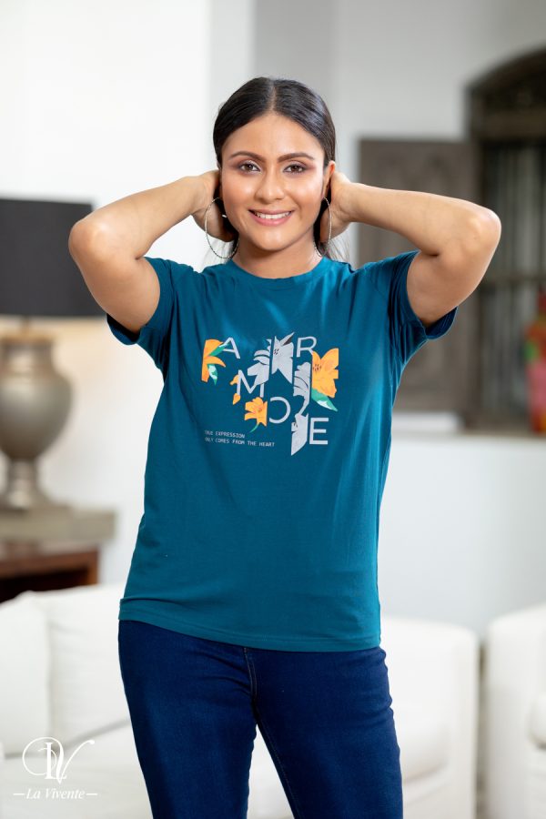 Casual T-shirt - Image 2
