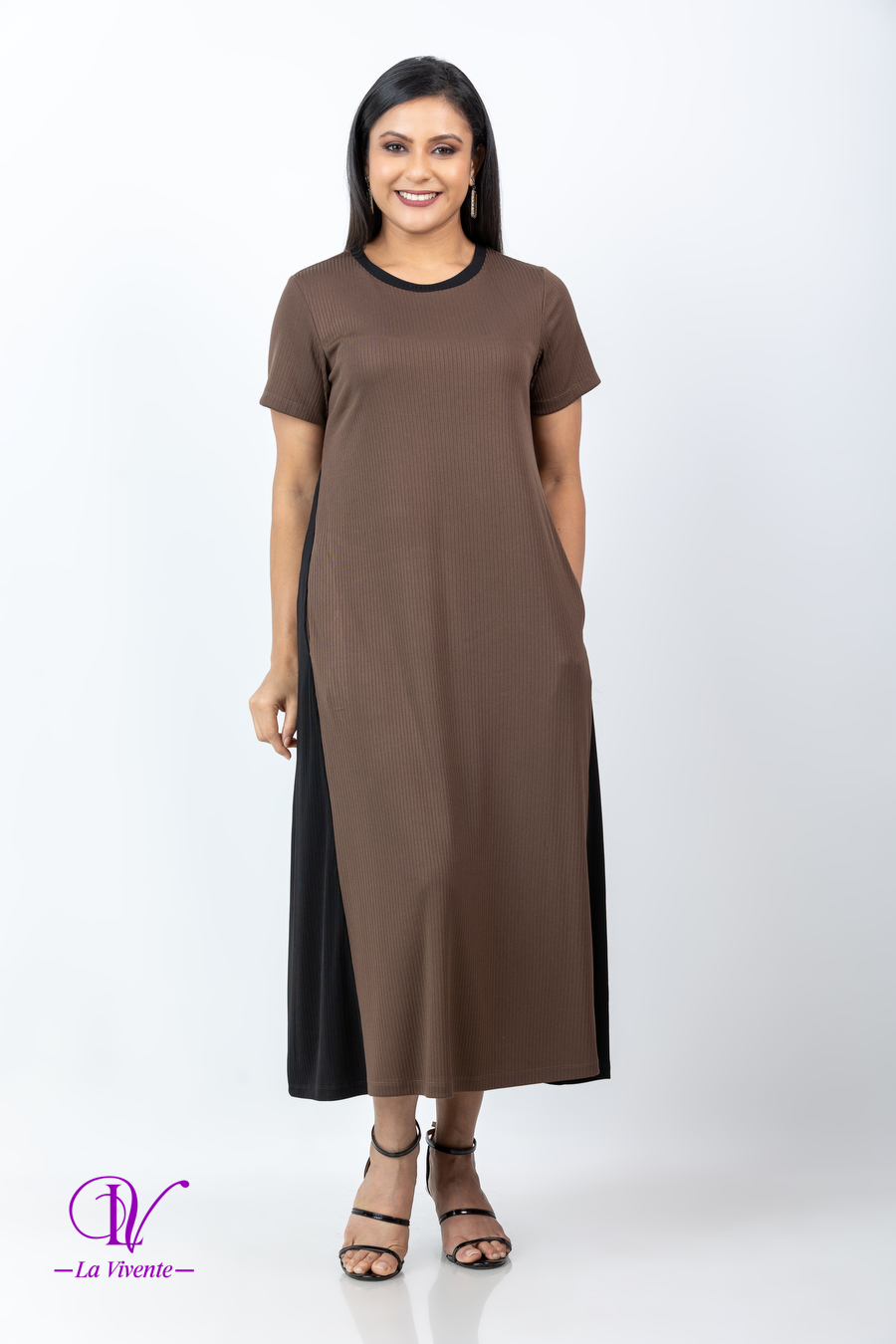 Two-toned Comfy-fit T-shirt Maxi Dress - Image 4