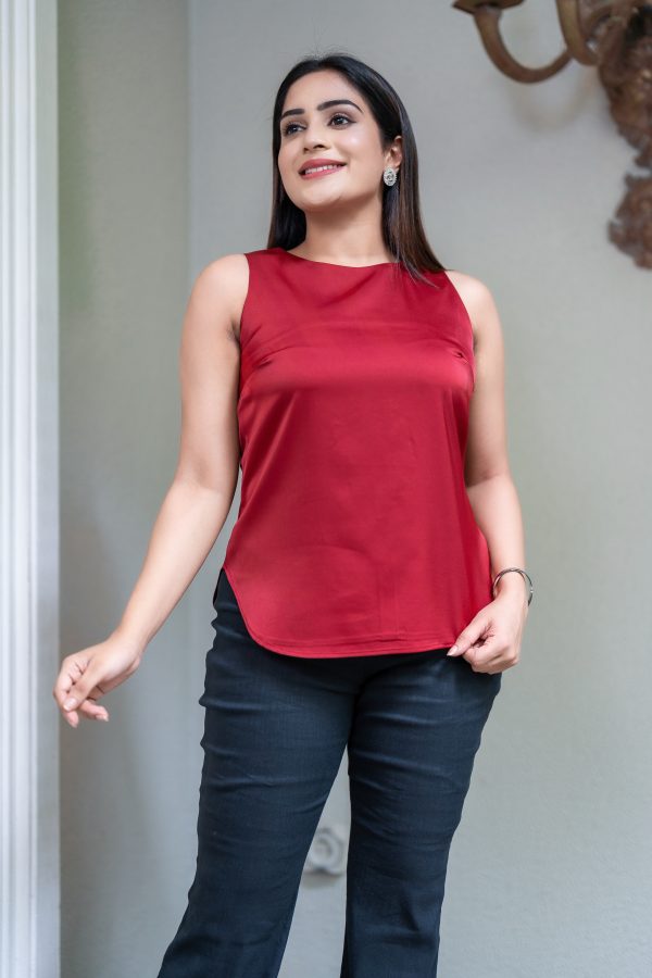 Sleeveless office top - Image 2