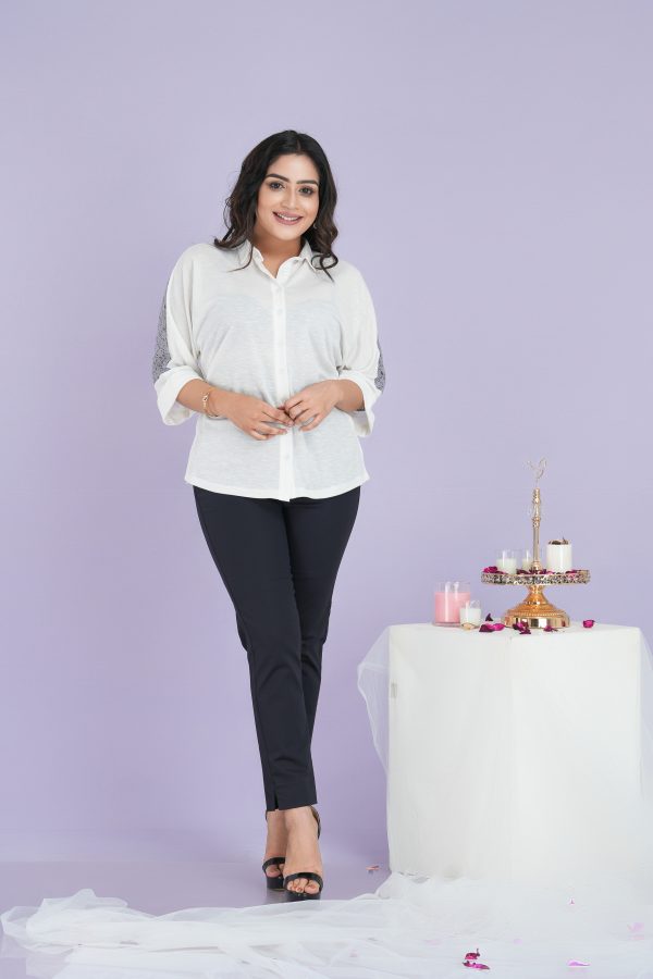 Back Yoke Lace Detailed Loosefit Button Up Shirt Blouse - Image 3