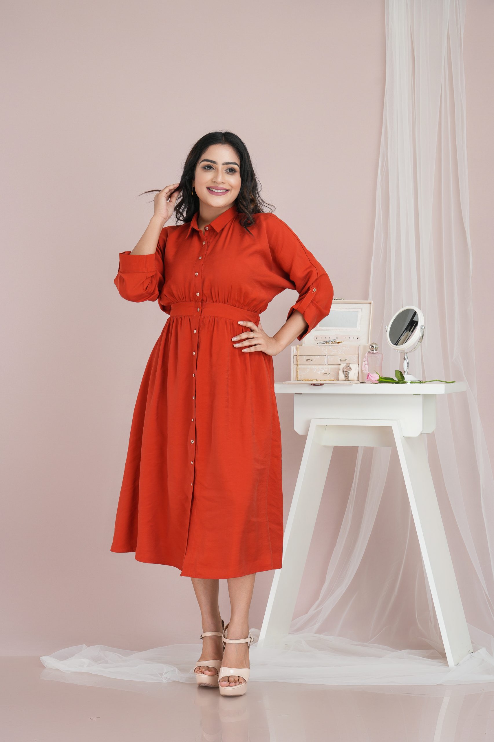 Back waist elasticated button up midi shirt dress - Image 3