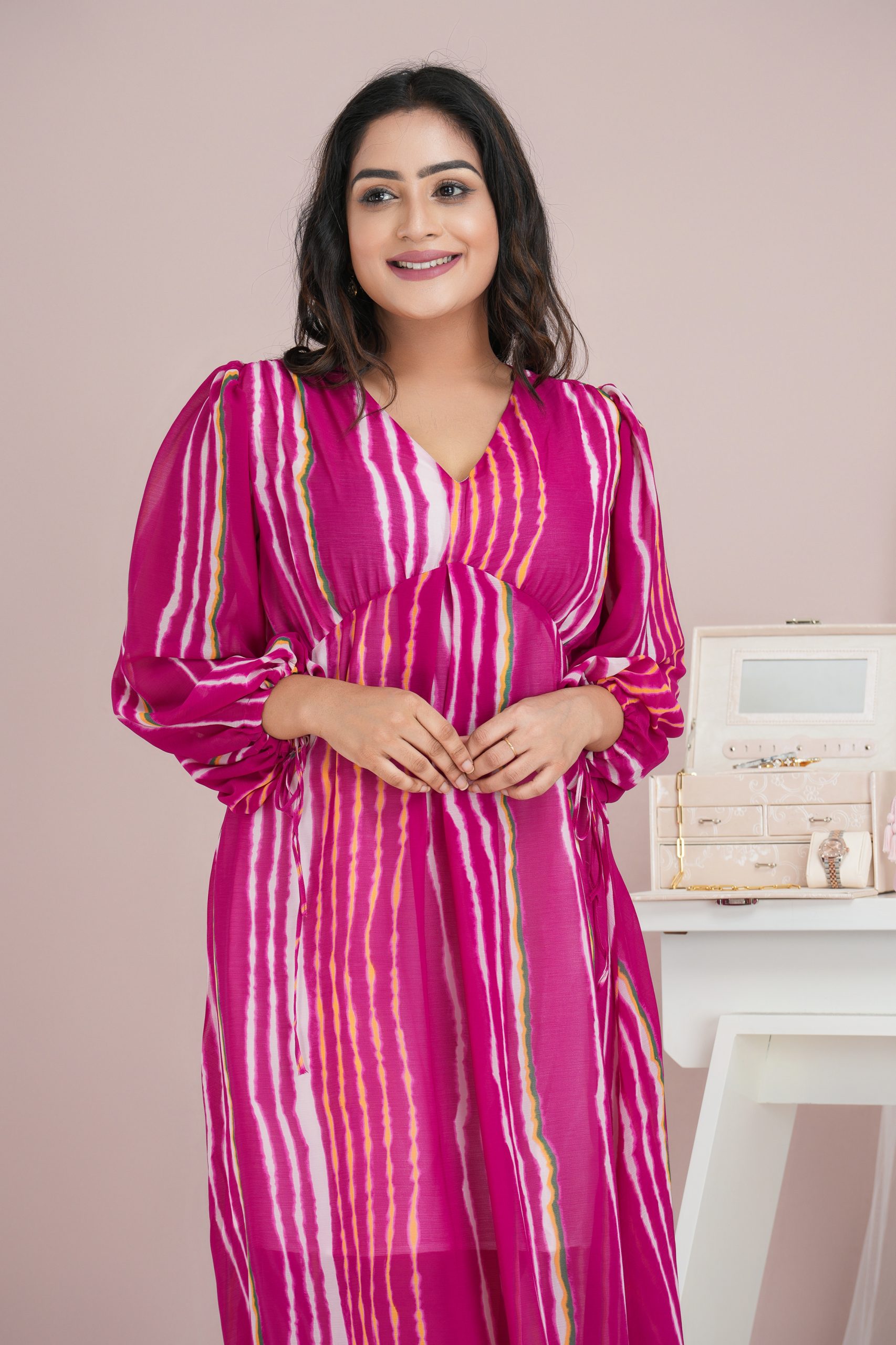 Striped Empireline V-necked Maxi Dress - Image 3