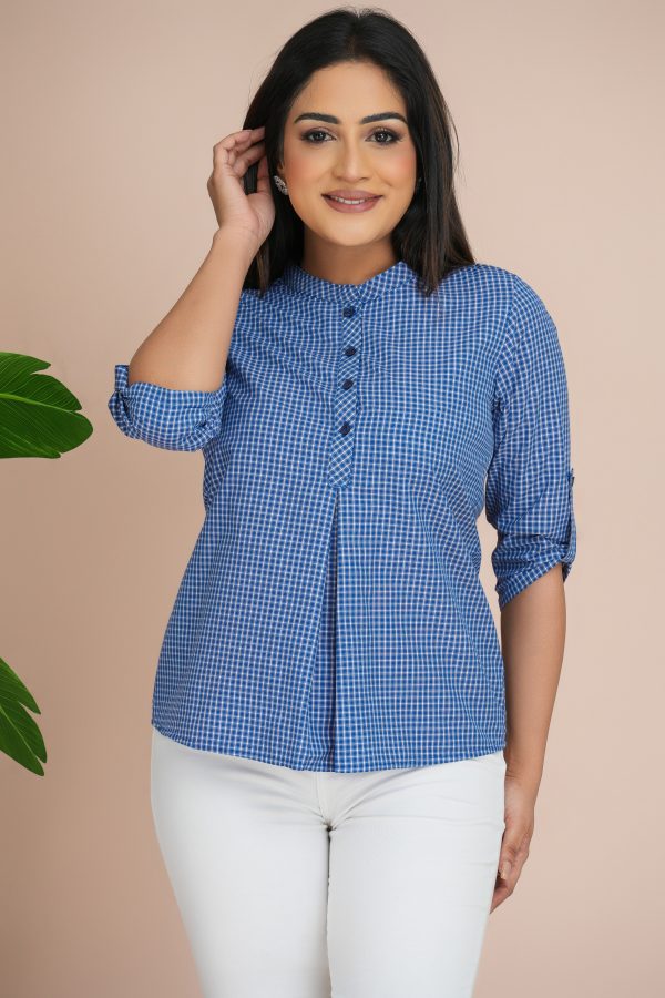 Checked Pleat Detailed Chinese Cllared Top