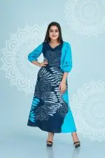 Abstract Detailed Jewel Necked Batik Maxi Dress - Image 3