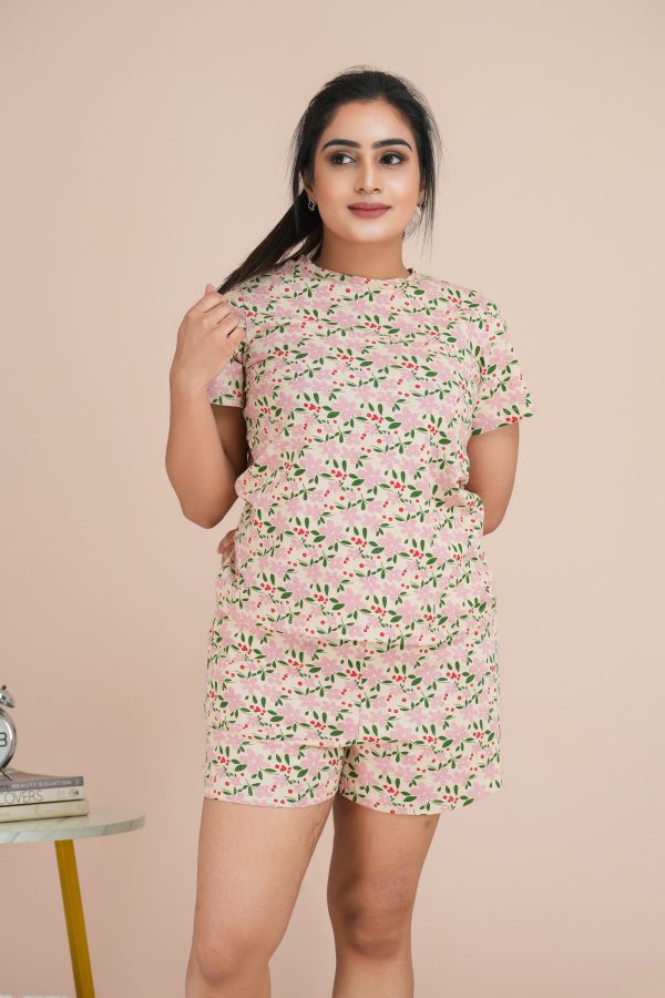 Floral Patterned T-shirt & Short Pyjama Set - Image 6