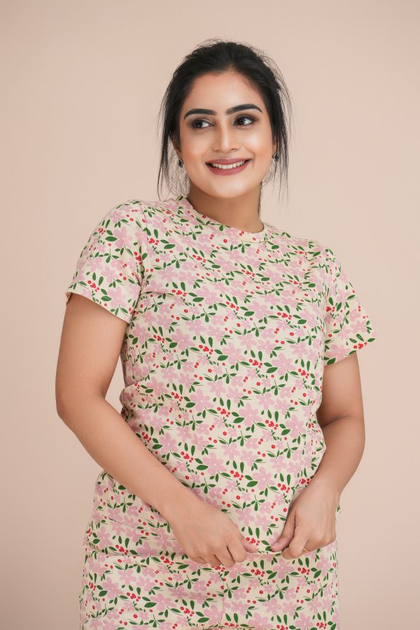 Floral Patterned T-shirt & Short Pyjama Set - Image 5