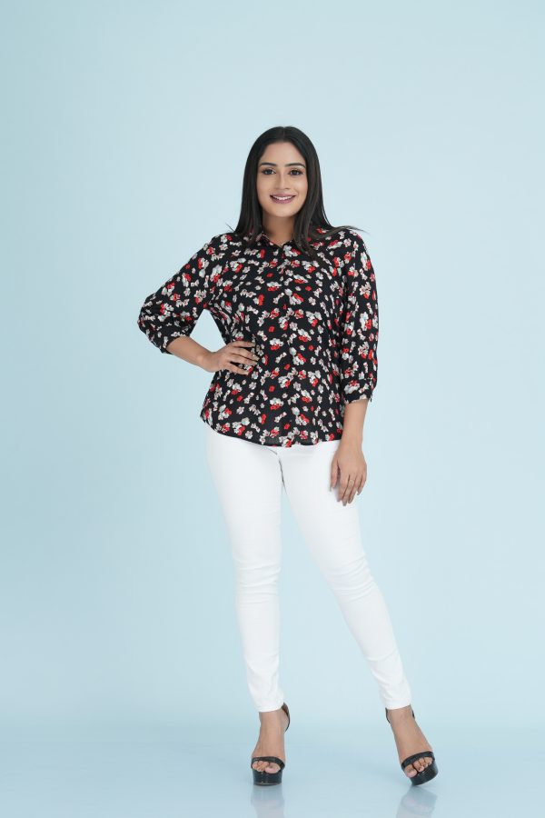 Floral Patterned Button Up Raglan Sleeved Top - Image 4