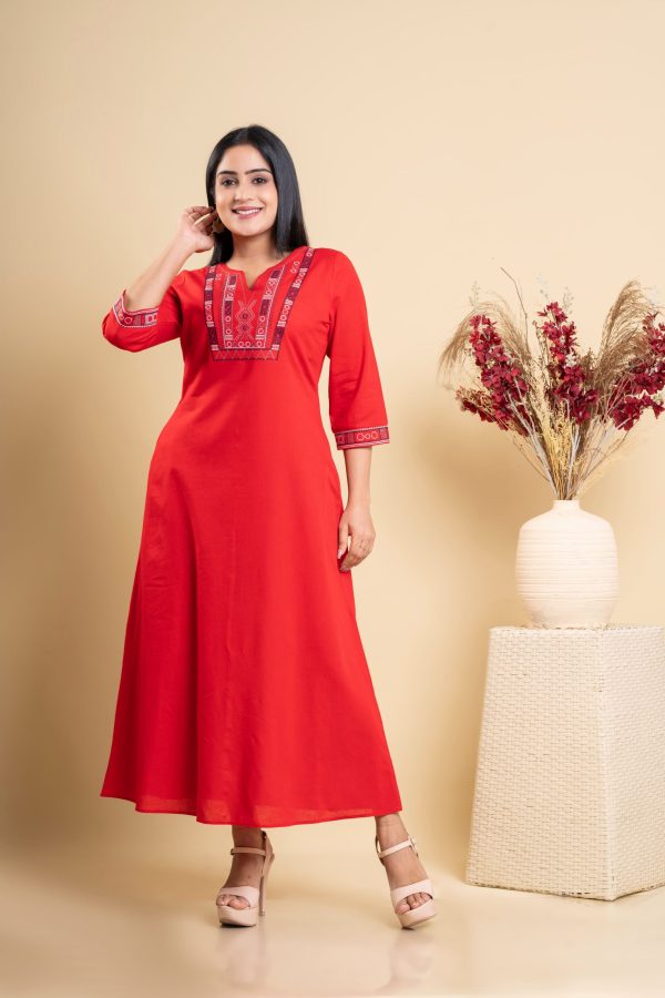 Geometric Embroidered Maxi Dress - Image 4