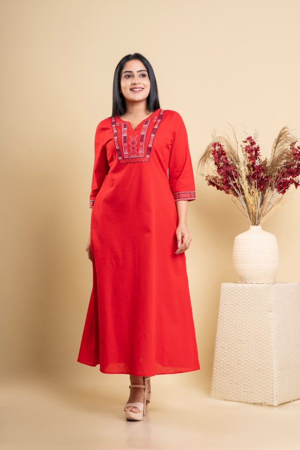 Geometric Embroidered Maxi Dress - Image 3