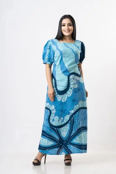 Abstract printed puff sleeved batik maxi dress