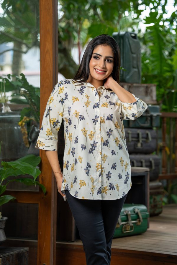 Floral Patterned Button Up Top - Image 5