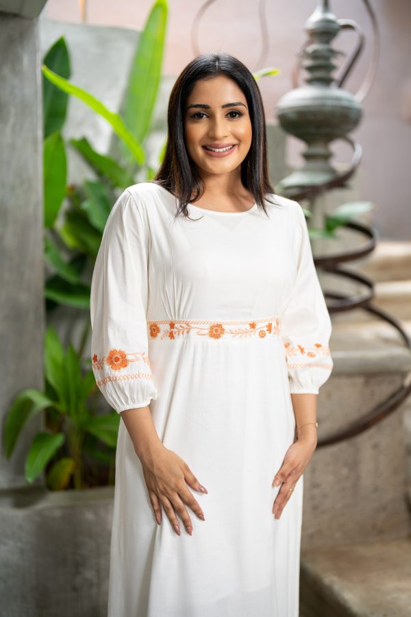 Floral Embroidered Maxi Dress - Image 5