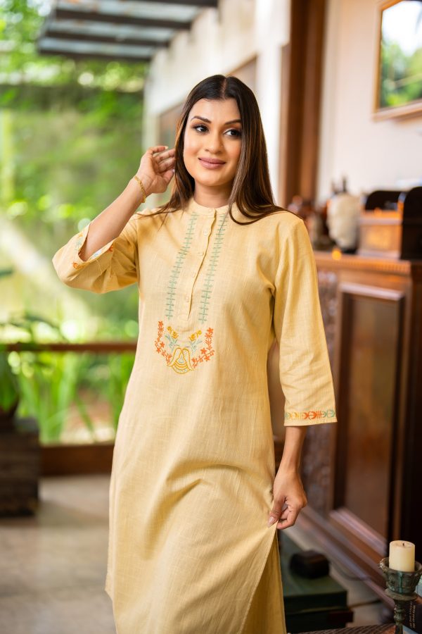 Embroidered Asymmetric Kurta - Image 6