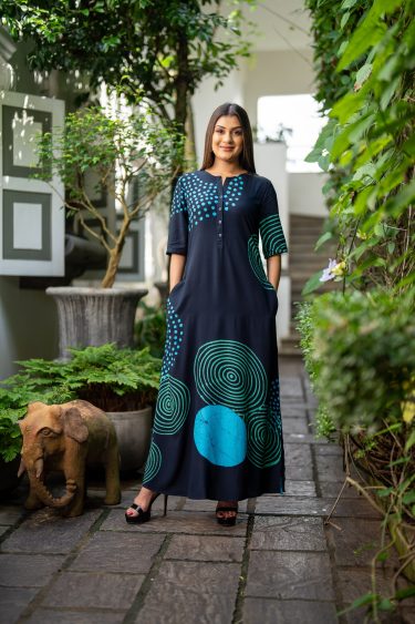 Abstract Printed Jewel Necked Batik Maxi Dress