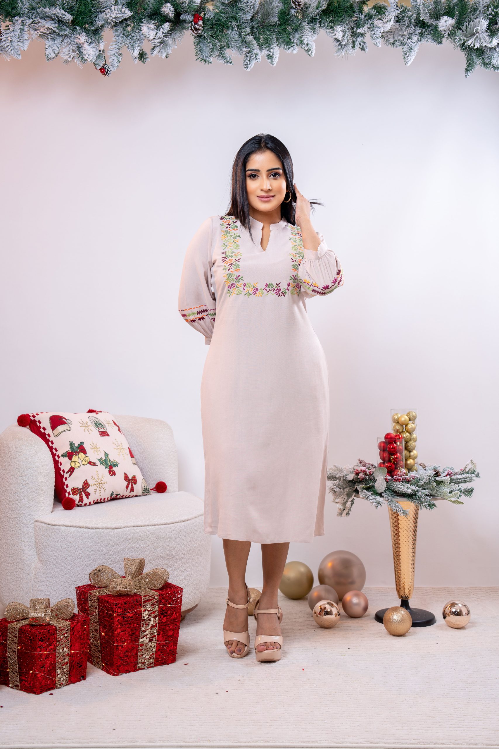 Front and Sleeve Embroidered Midi Dress - Image 2