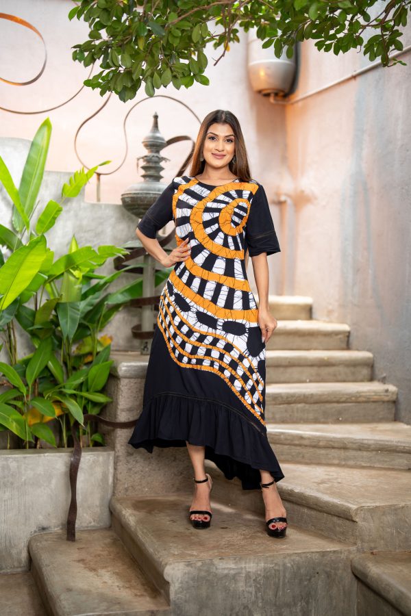 Geometric Printed Batik Maxi Dress - Image 3