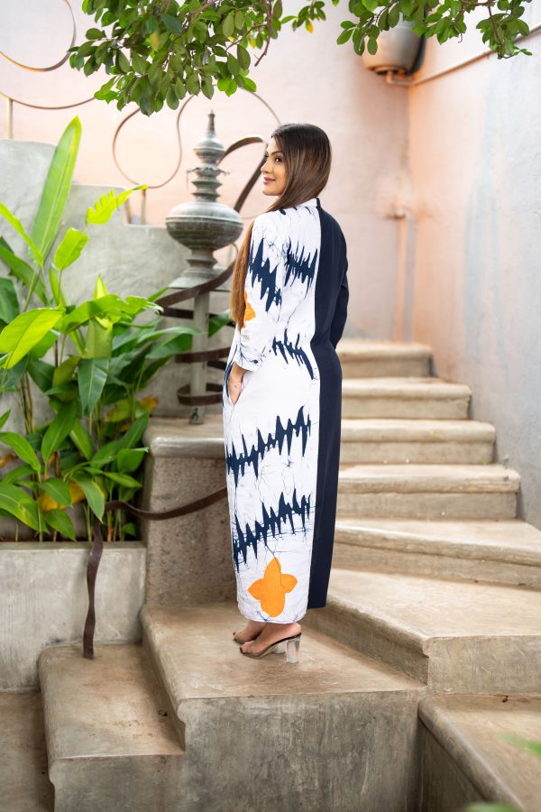 Two-Tone Batik Button Up Maxi Dress - Image 6