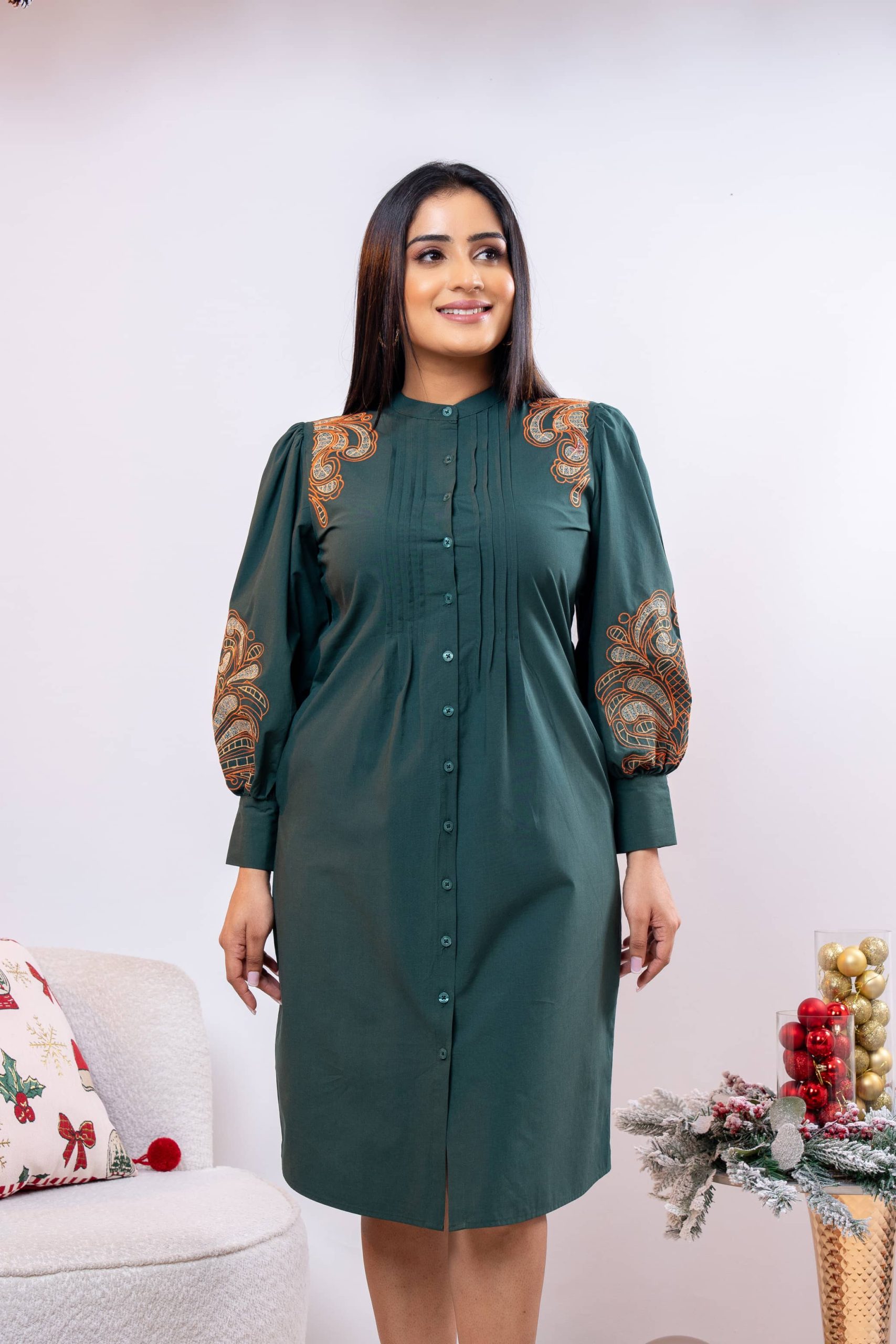 Pintuck Detailed Front Open Short Dress - Image 2