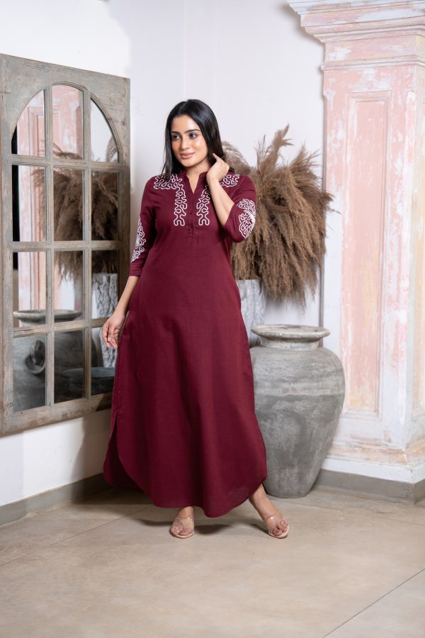 Abstract Embroidered Maxi Dress - Image 2