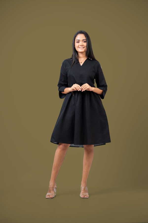 Collar Contrast Embroidered Short Dress - Image 4