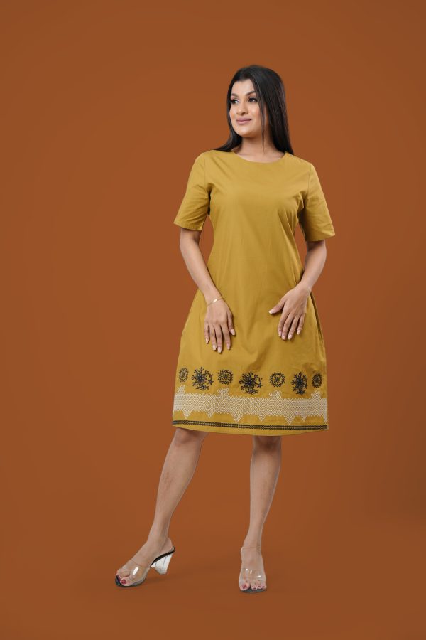 Hem Embroidered Short Dress - Image 4
