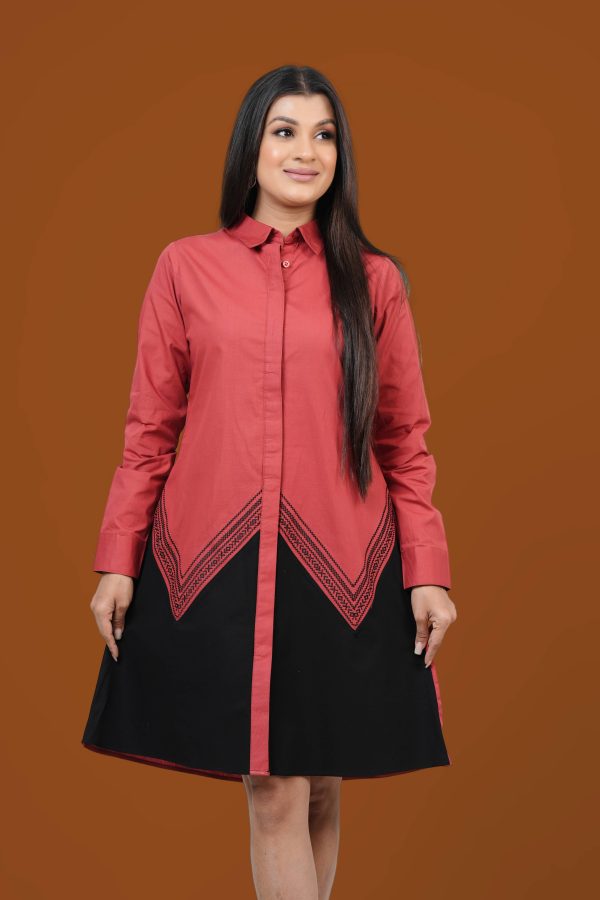 Embroidered Colour Block Short Dress - Image 5
