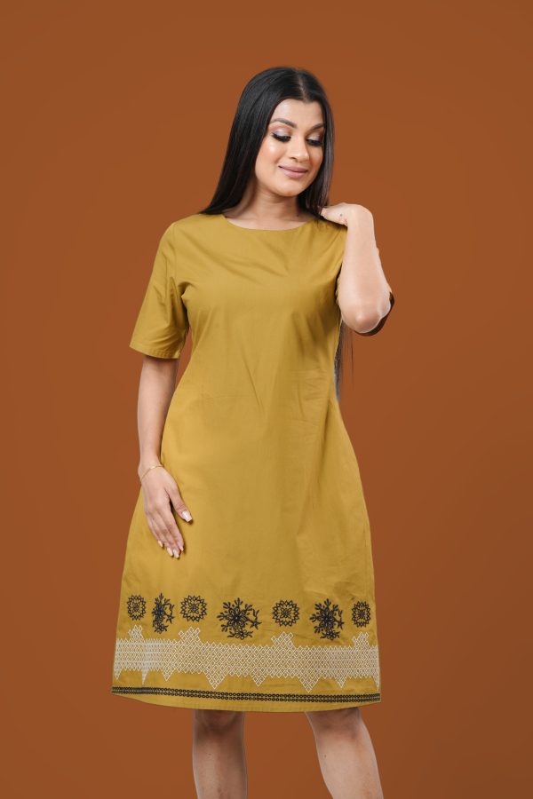 Hem Embroidered Short Dress - Image 3