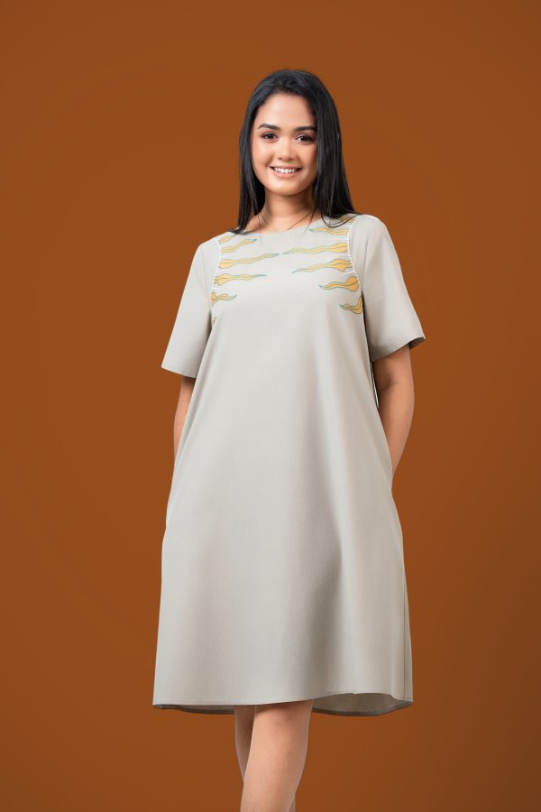 Loose Fitted Embroidery Tent Dress - Image 2