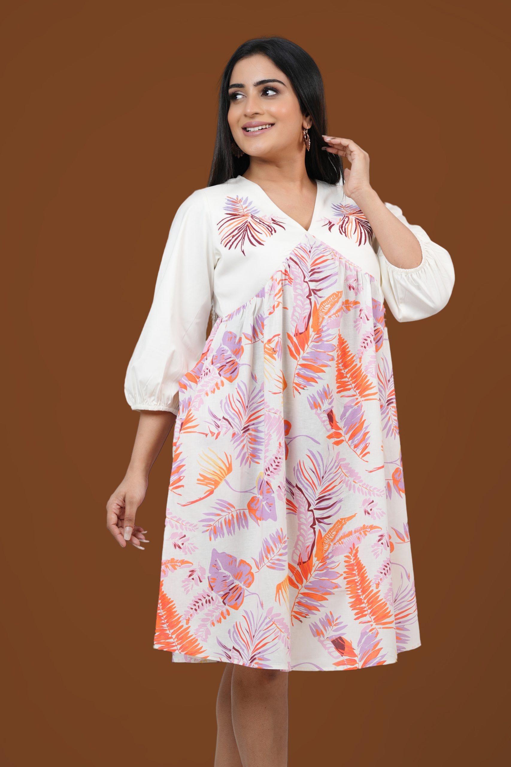 Floral Printed Flared Embroidery Detail Short Dress - Image 4