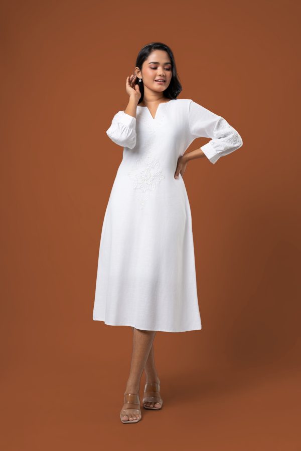 Embellishment Detail Embroidered Midi Dress - Image 4