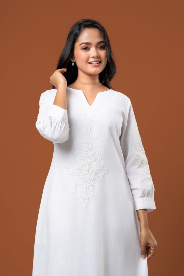 Embellishment Detail Embroidered Midi Dress - Image 2