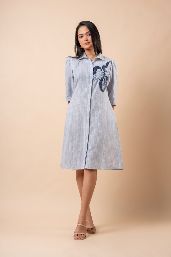 Floral Applique and Embellishment Detail Short Shirt Dress - Image 5