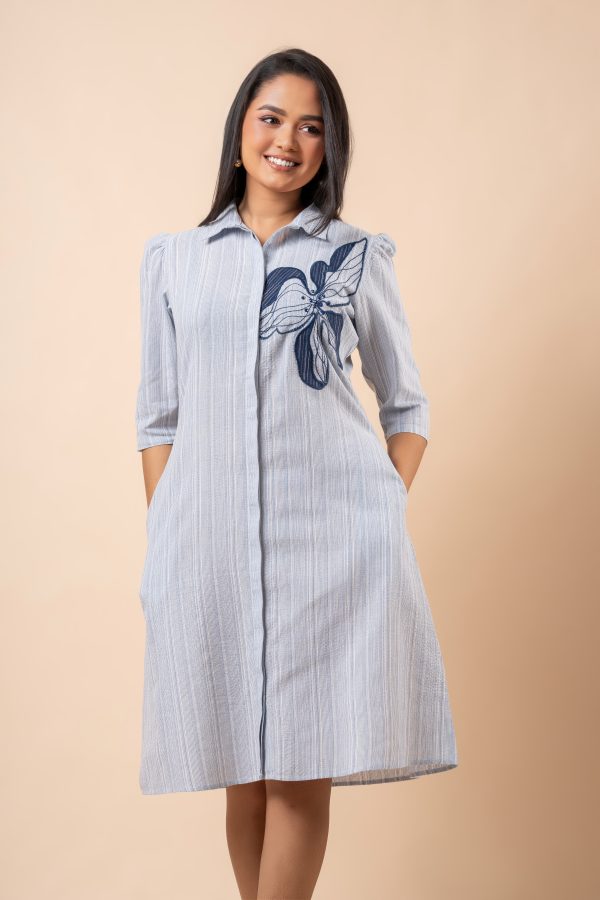 Floral Applique and Embellishment Detail Short Shirt Dress - Image 3