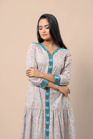 Embroidery Detail Tiered Colourblock Maxi Dress