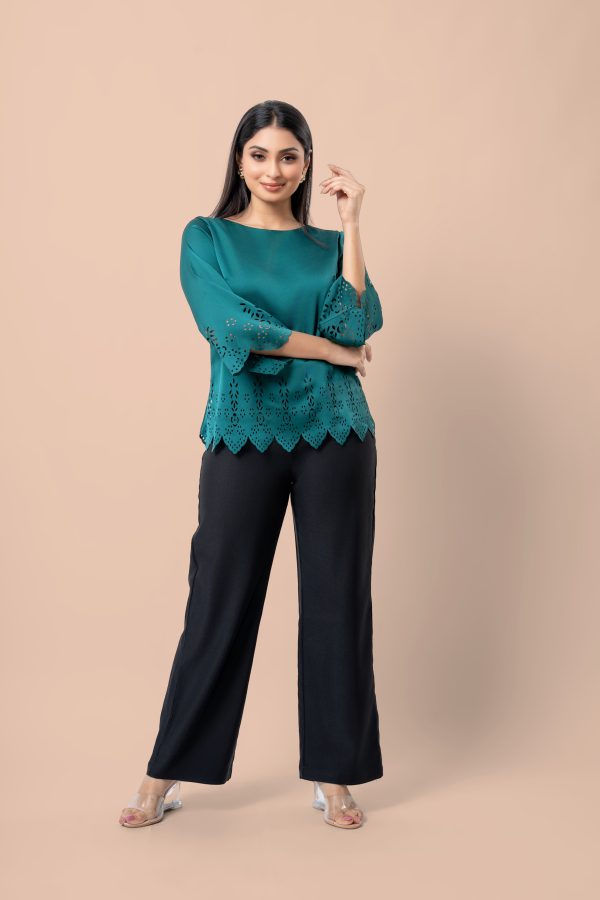 Laser Cut Scallop Hem Detail Blouse - Image 3