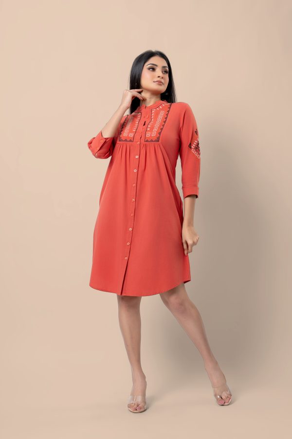 Embroidered Front Gather Detail Short Dress - Image 5
