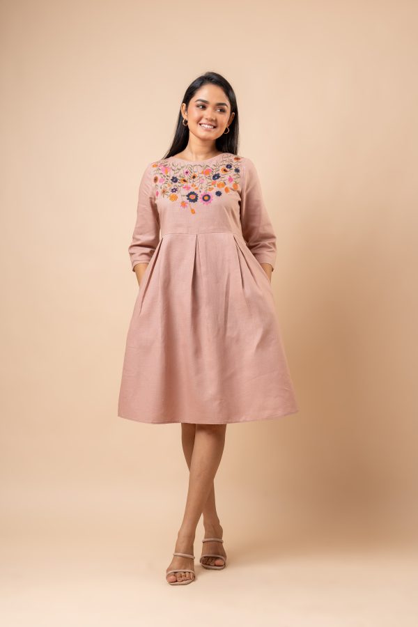 Floral Embroidery Pleated Short Dress - Image 3
