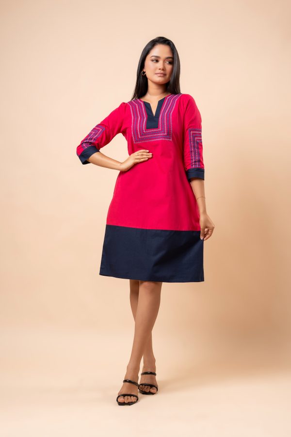 Embroidered Two-Tone Short Dress - Image 5