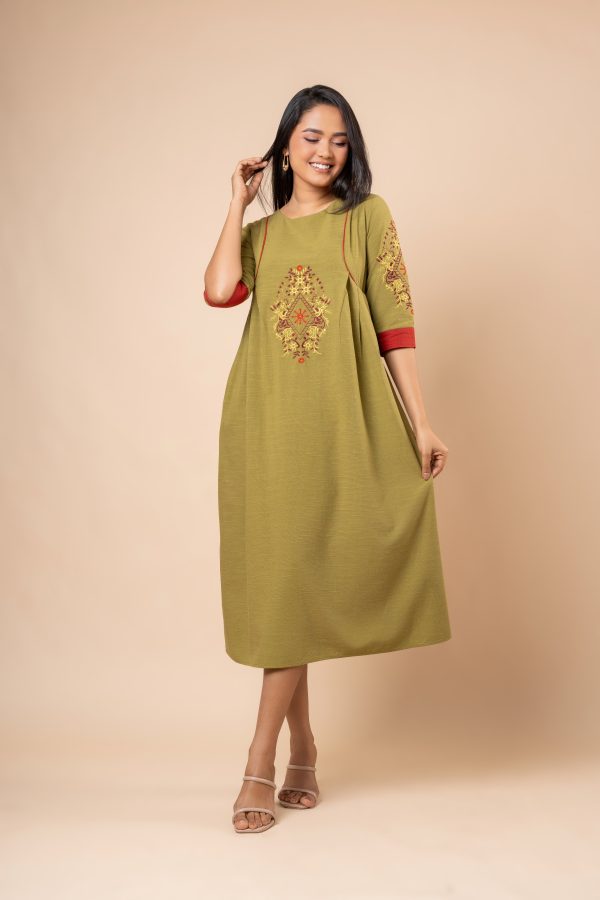 Colourblock Embroidered Maxi Dress - Image 4