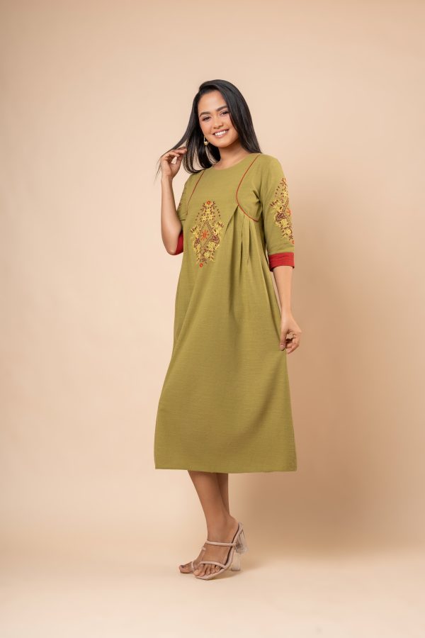 Colourblock Embroidered Maxi Dress - Image 5