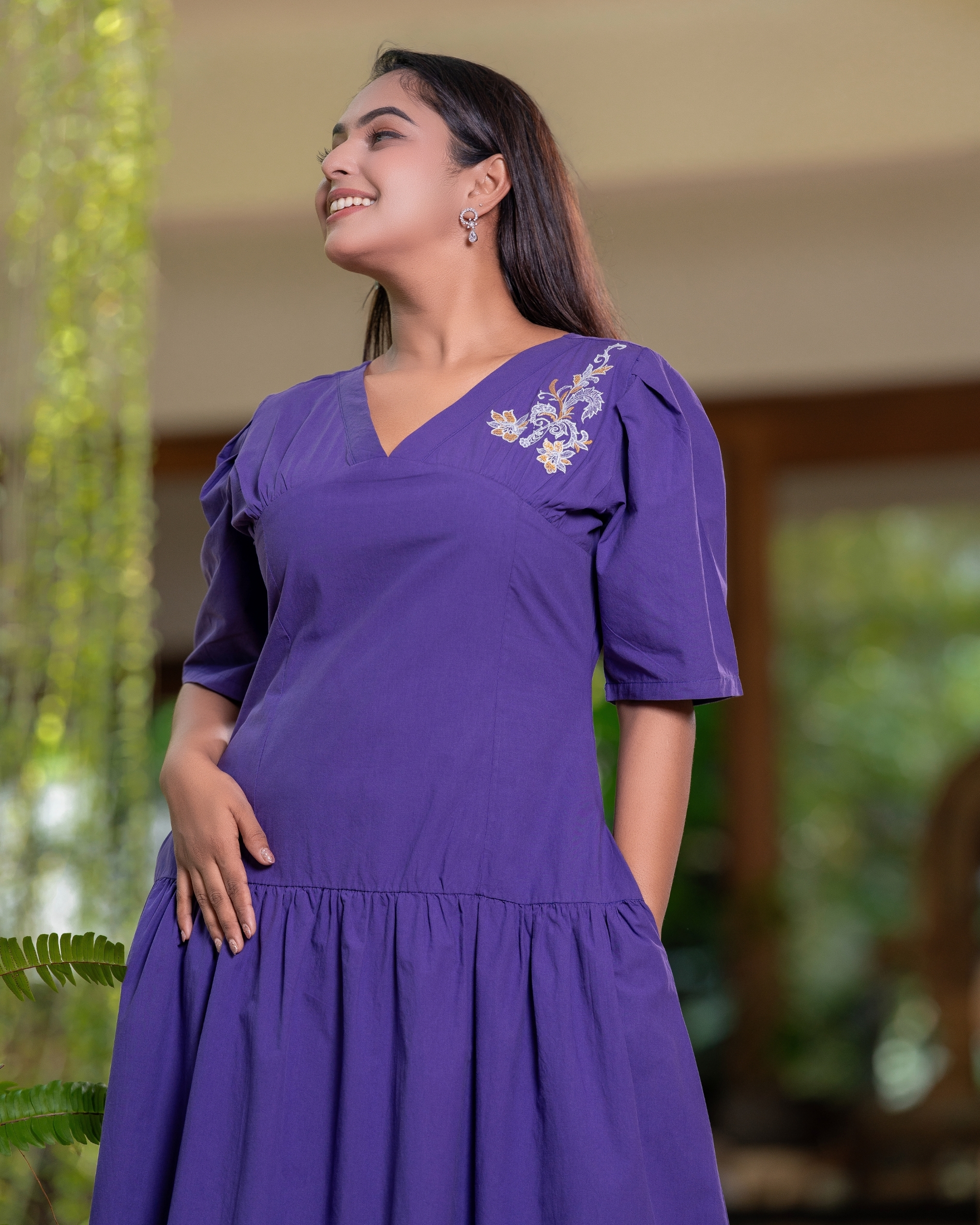 Floral Embroidery Detail Drop Waist Maxi Dress - Image 2