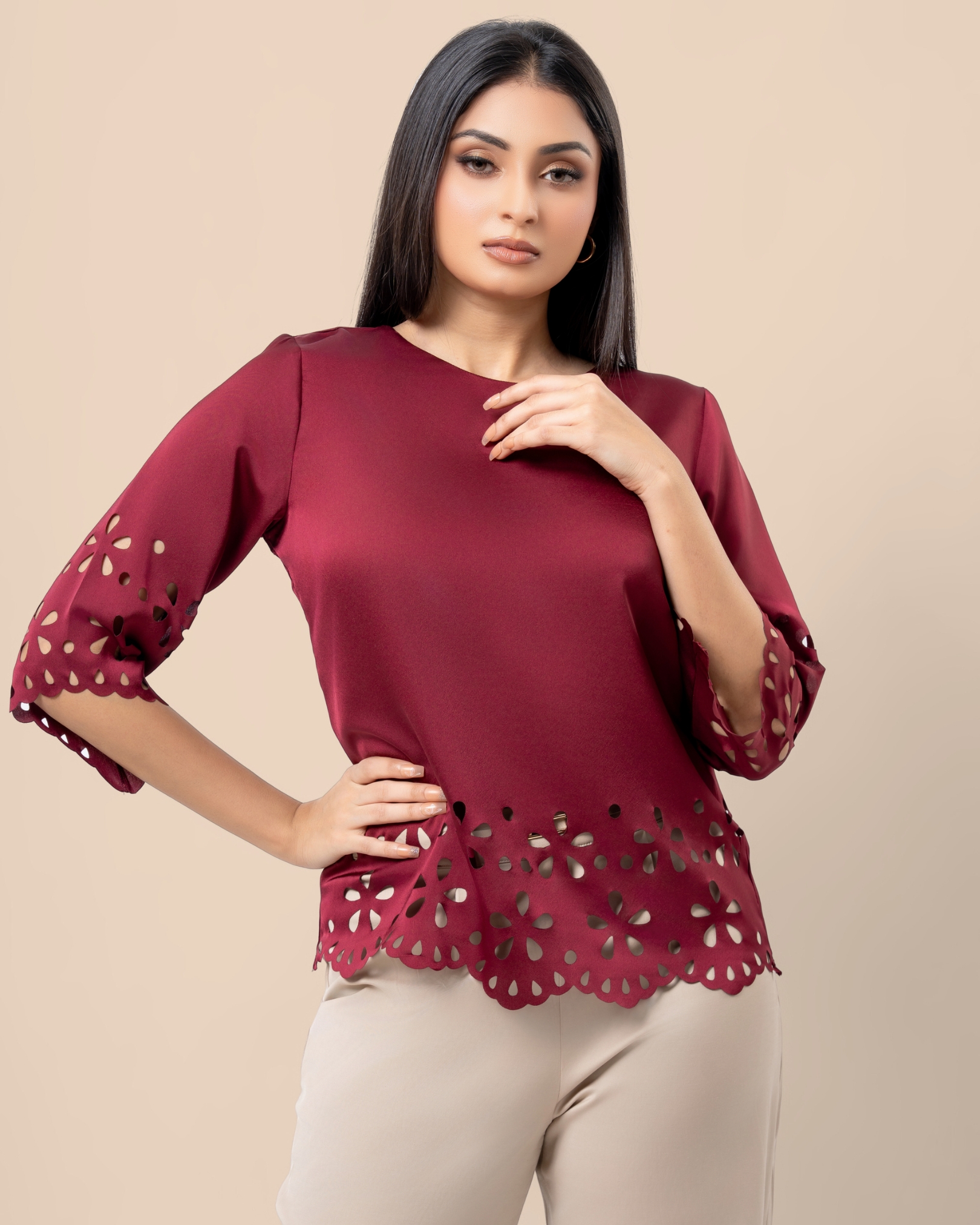 Laser Cut Scallop Hem Detail Blouse - Image 2