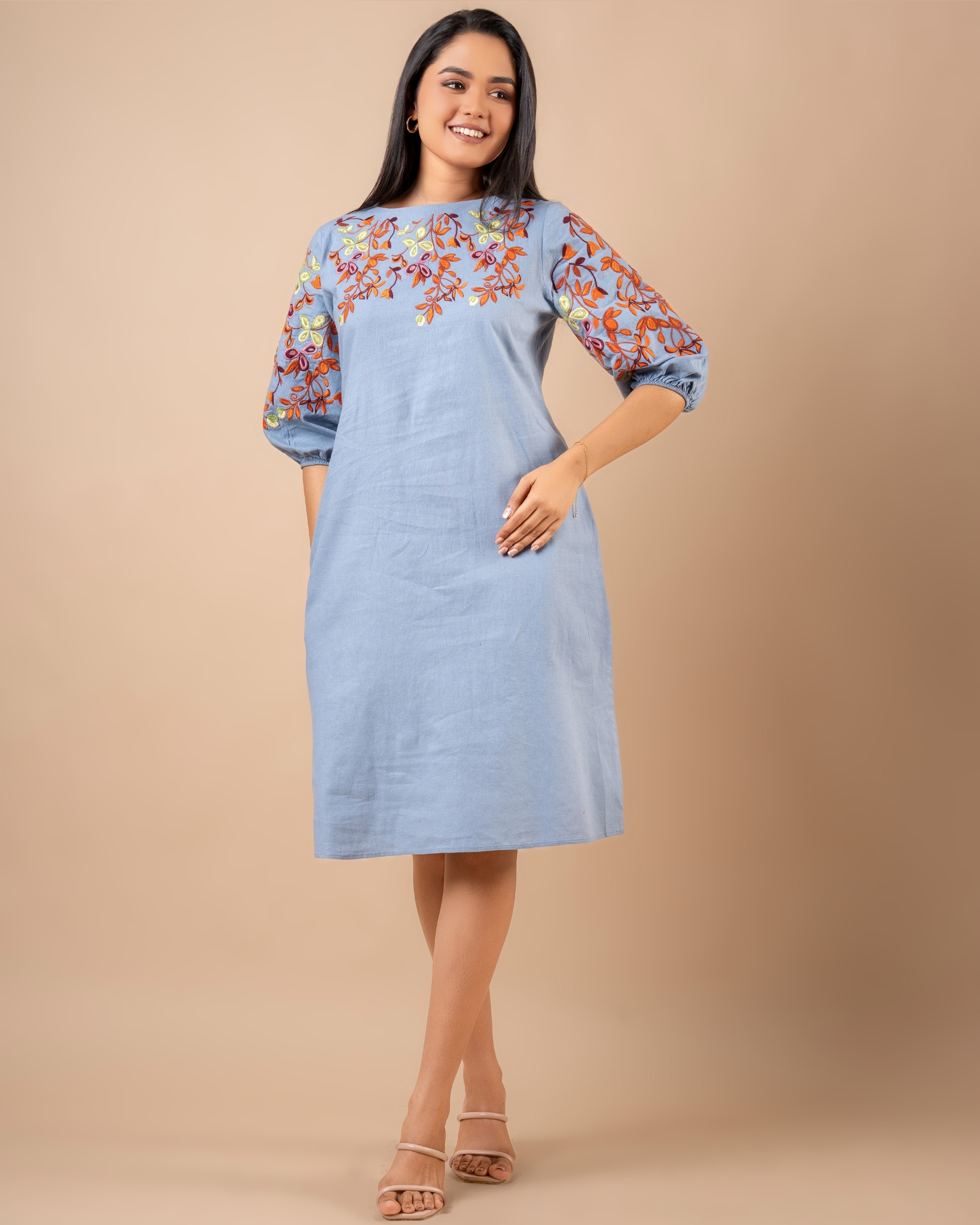 Floral Embroidery Detail Puff Sleeve Short Dress - Image 3