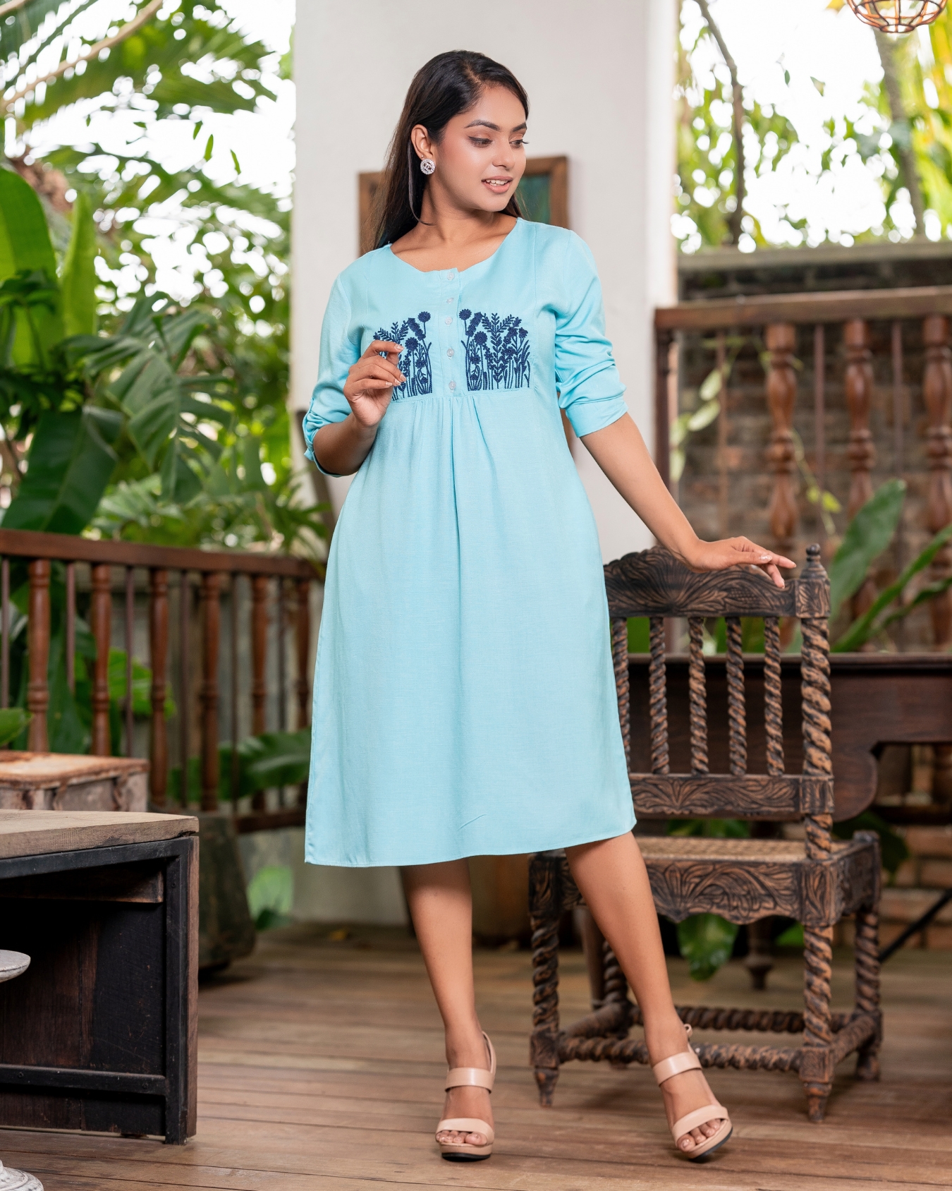 Floral Embroidered Sleeve Tab Detail Short Dress - Image 3