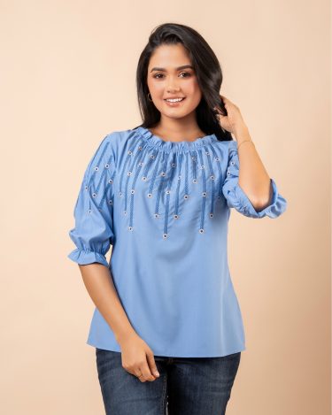 Embroidery Frilled Neck Puff Sleeve Top