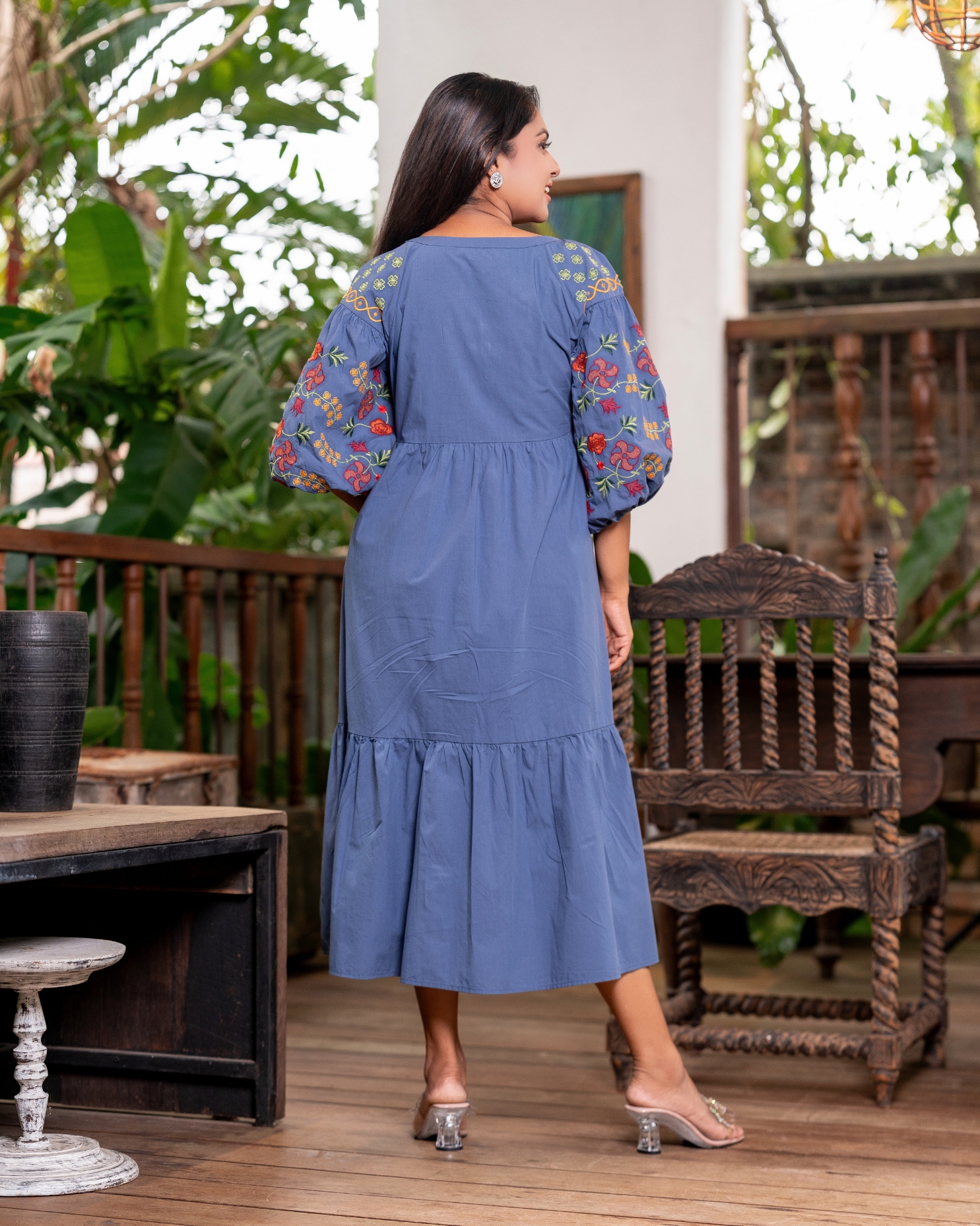 Floral Embroidered Puff Sleeve Midi Dress - Image 7