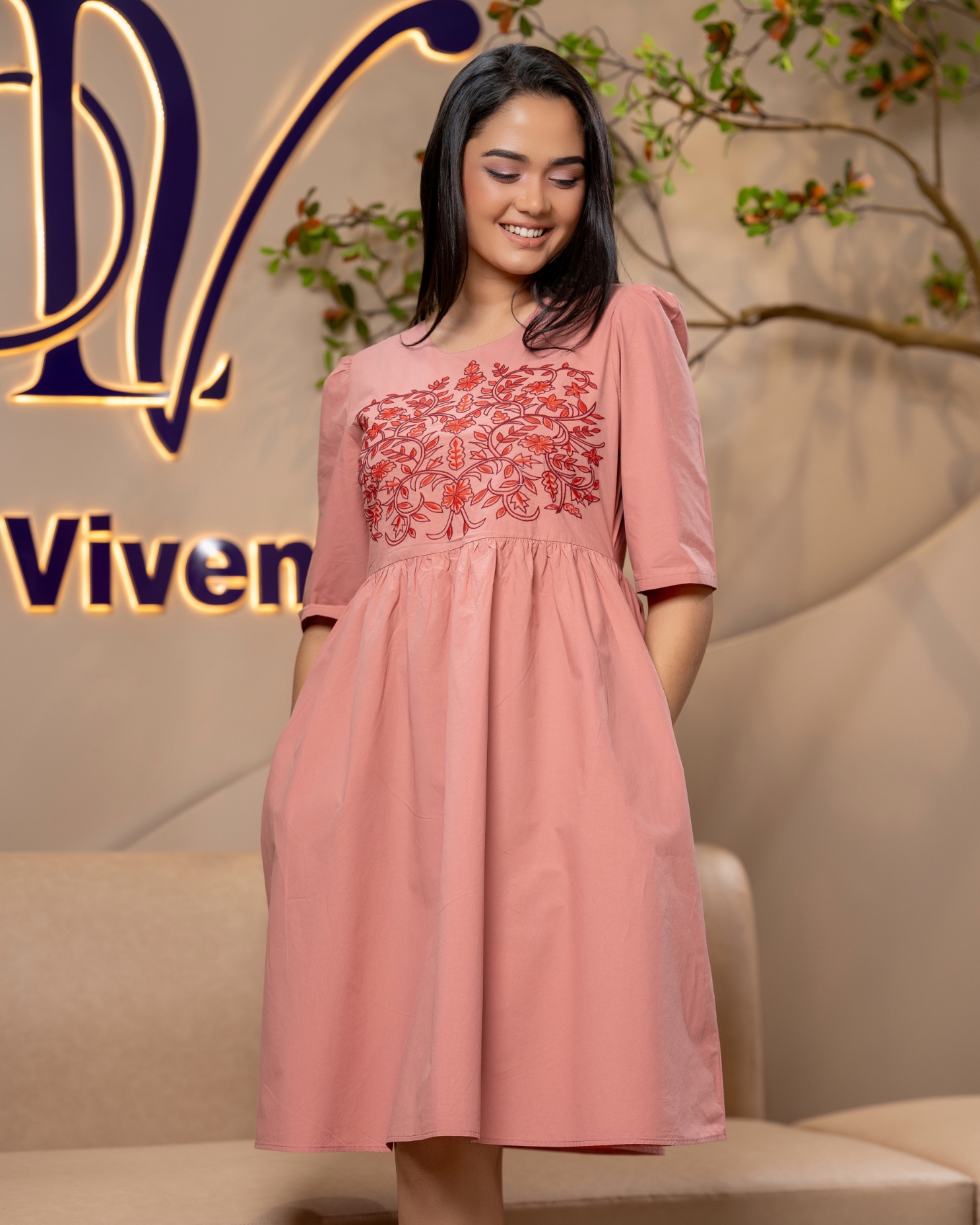 Floral Embroidery Detail Short Dress - Image 2