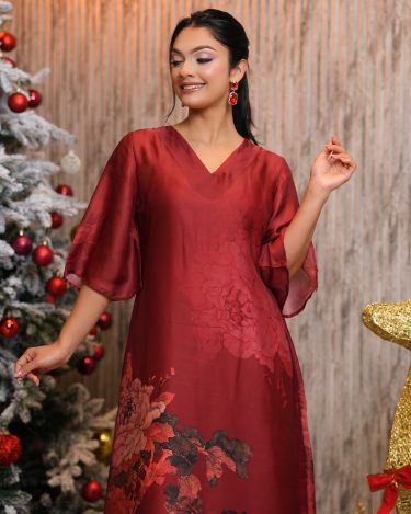 Floral Patterned V-Neck Maxi Dress