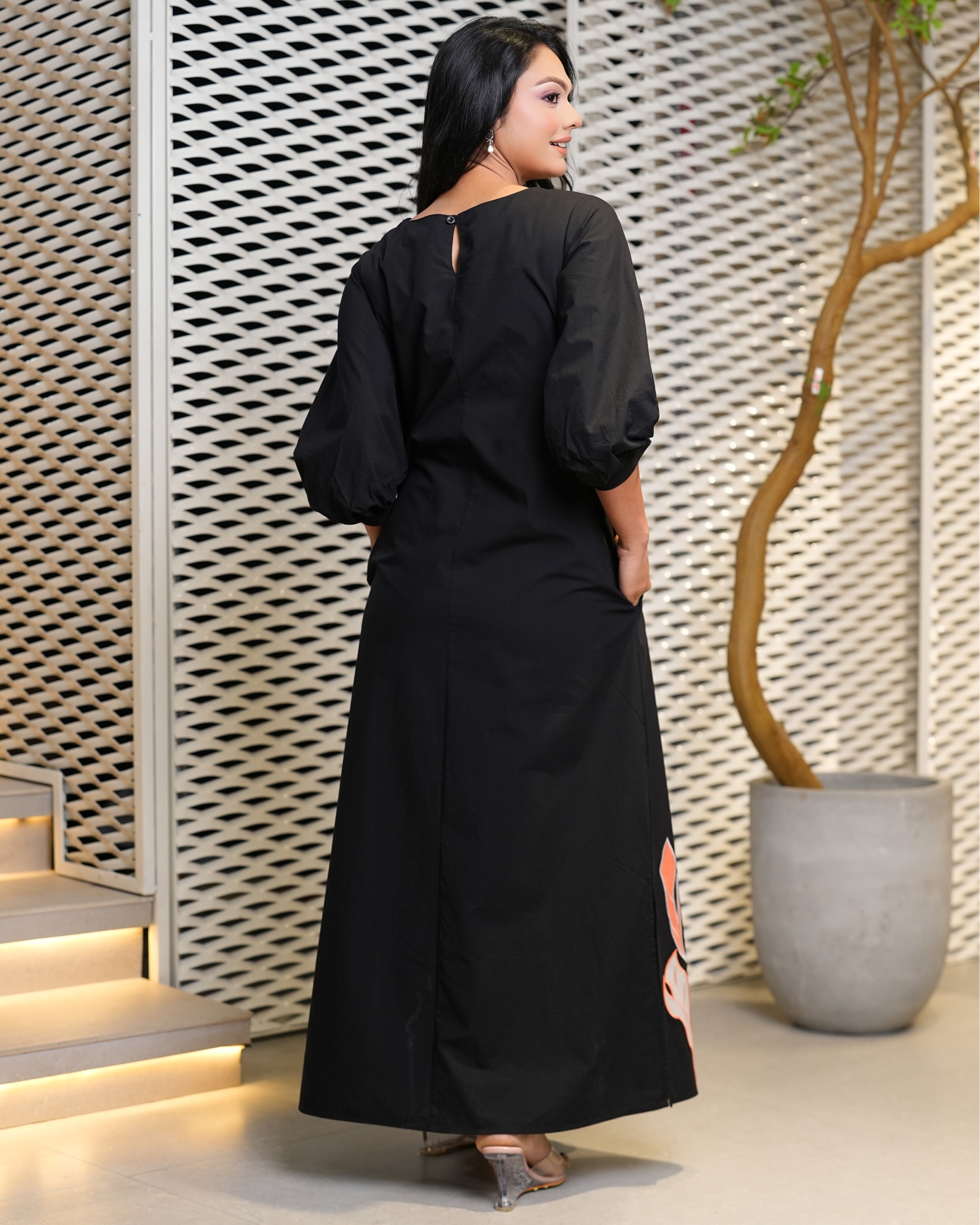 Leaf Applique Detail Puff Sleeve Maxi Dress - Image 5